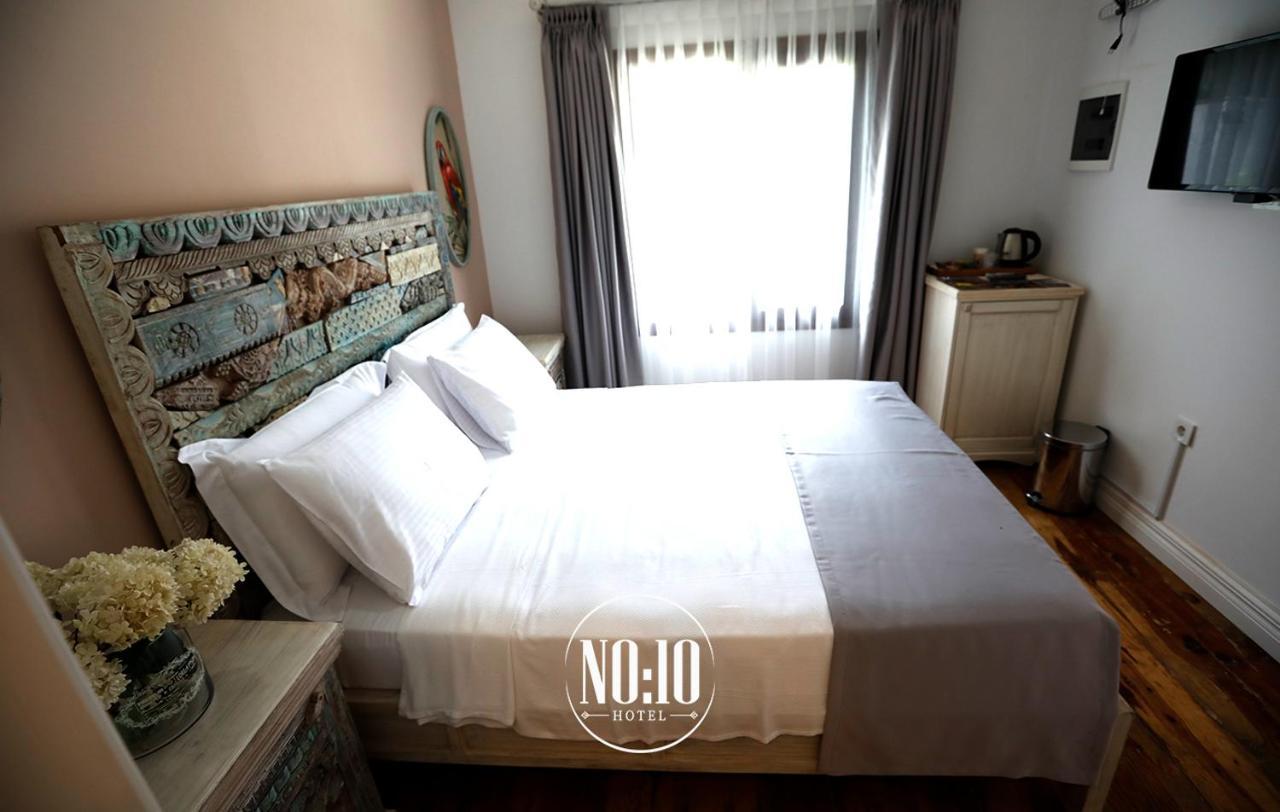 No 10 Hotel 塞尔丘克 外观 照片